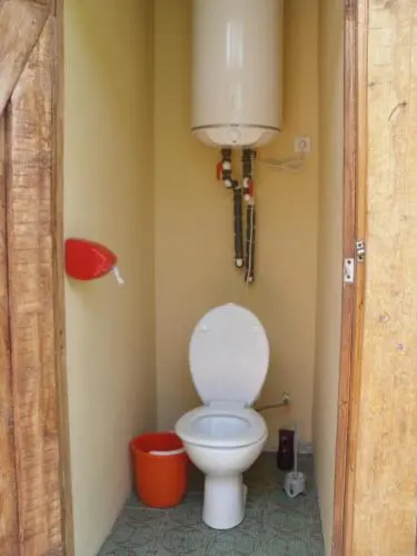 Vostochny Guest House