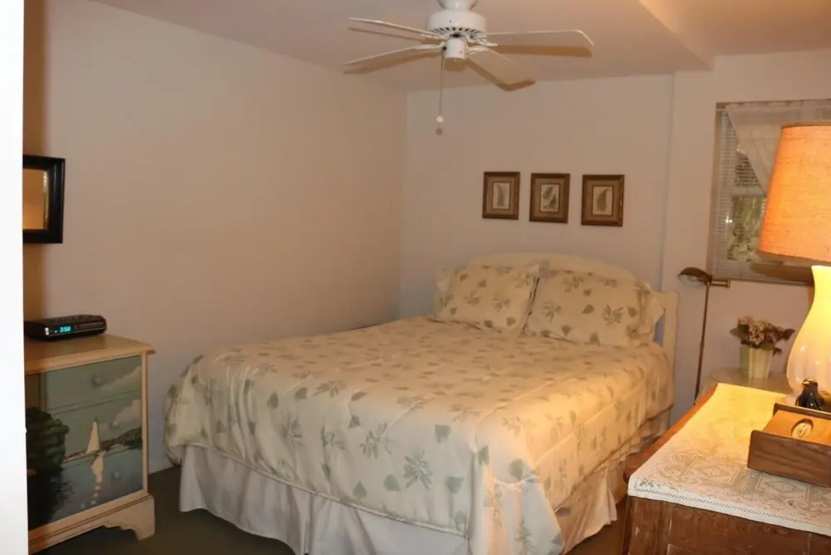 A Summer Place Unit A 2 Bedroom Home by Redawning