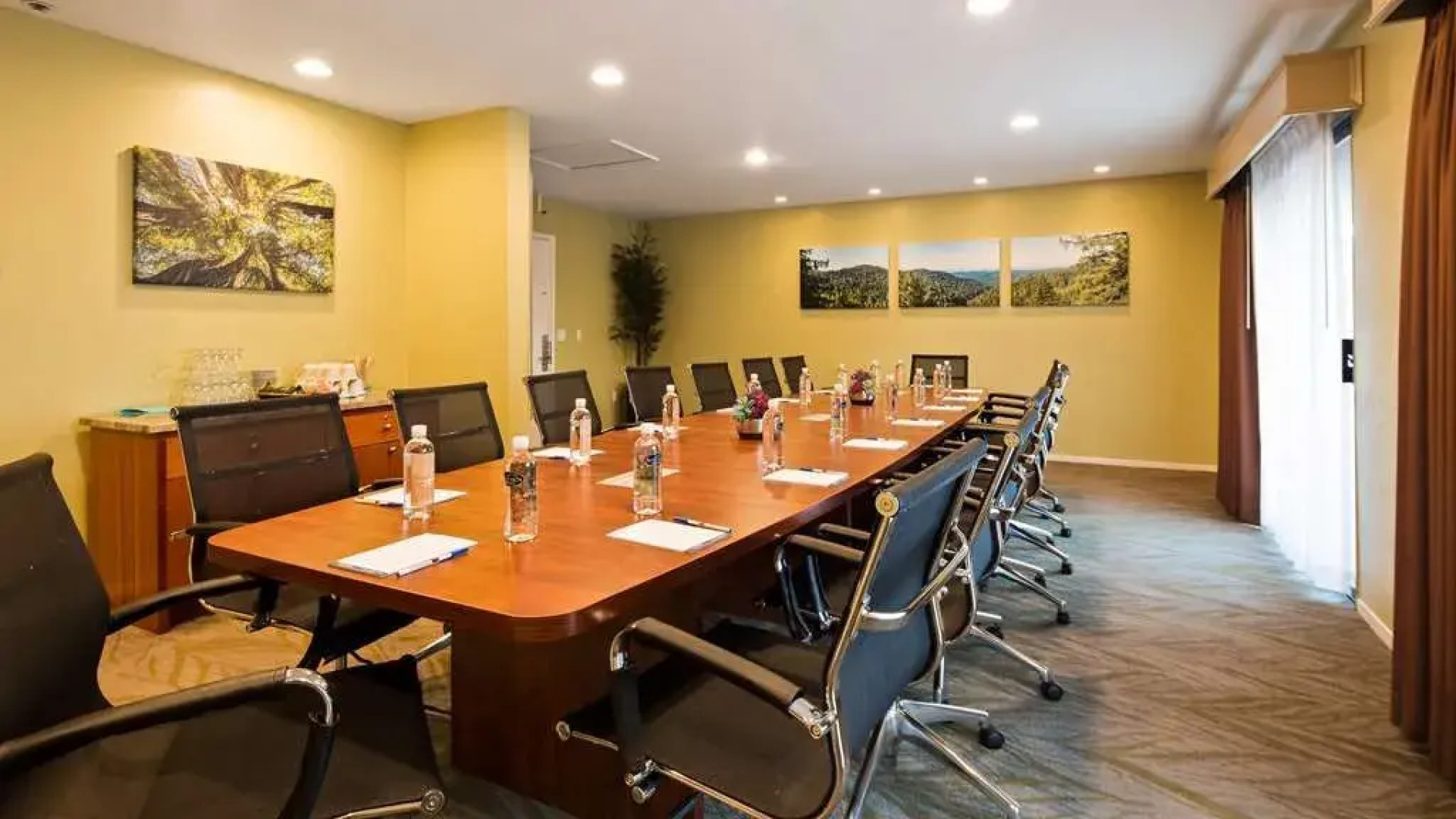 Seacliff Inn Aptos, Tapestry Collection by Hilton