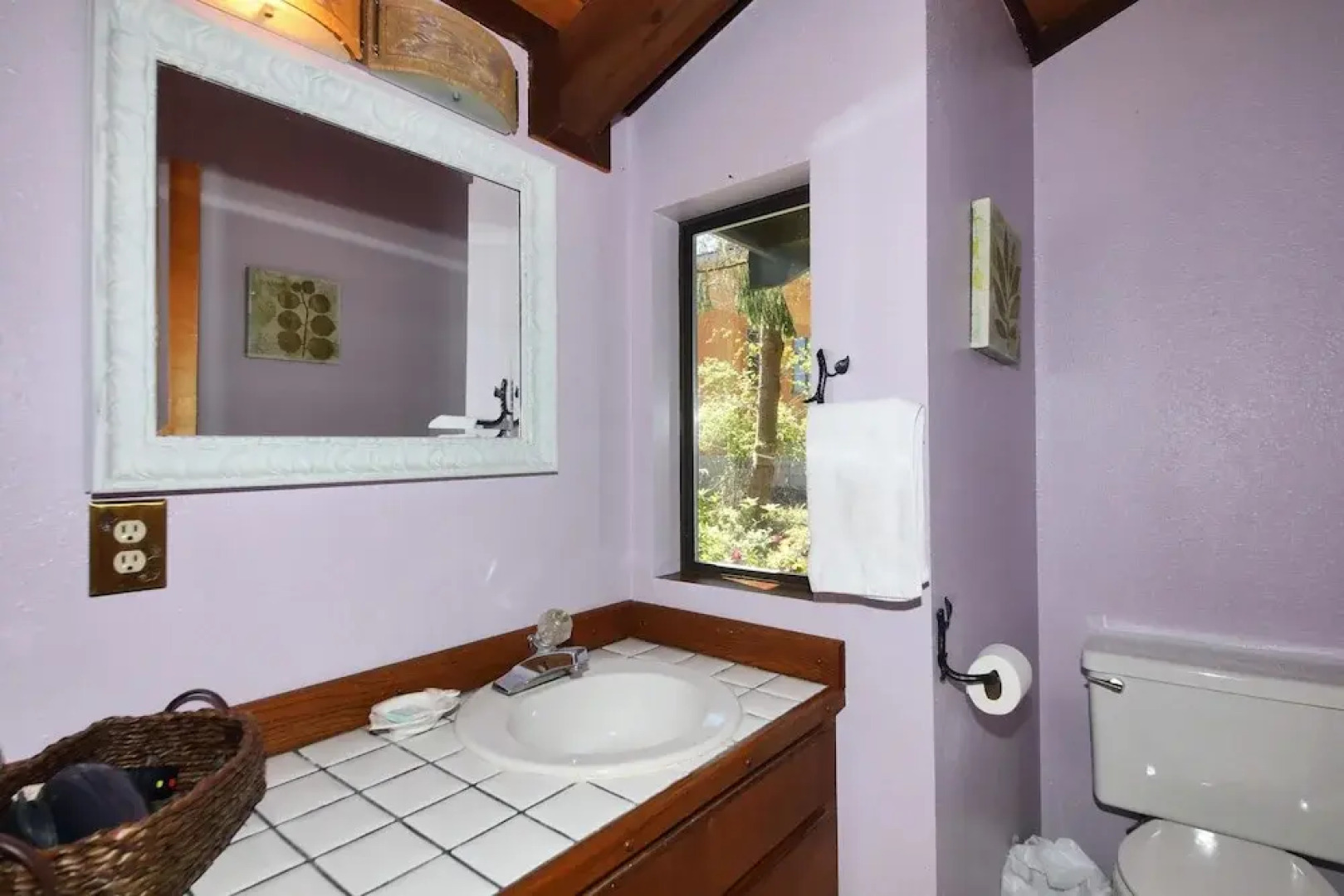 Days and Waves Beachhouse