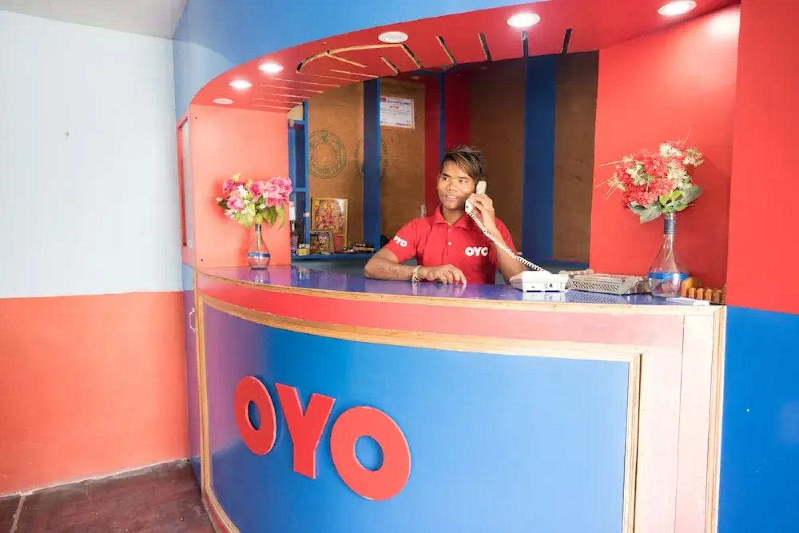 OYO 614 Subham Hotel