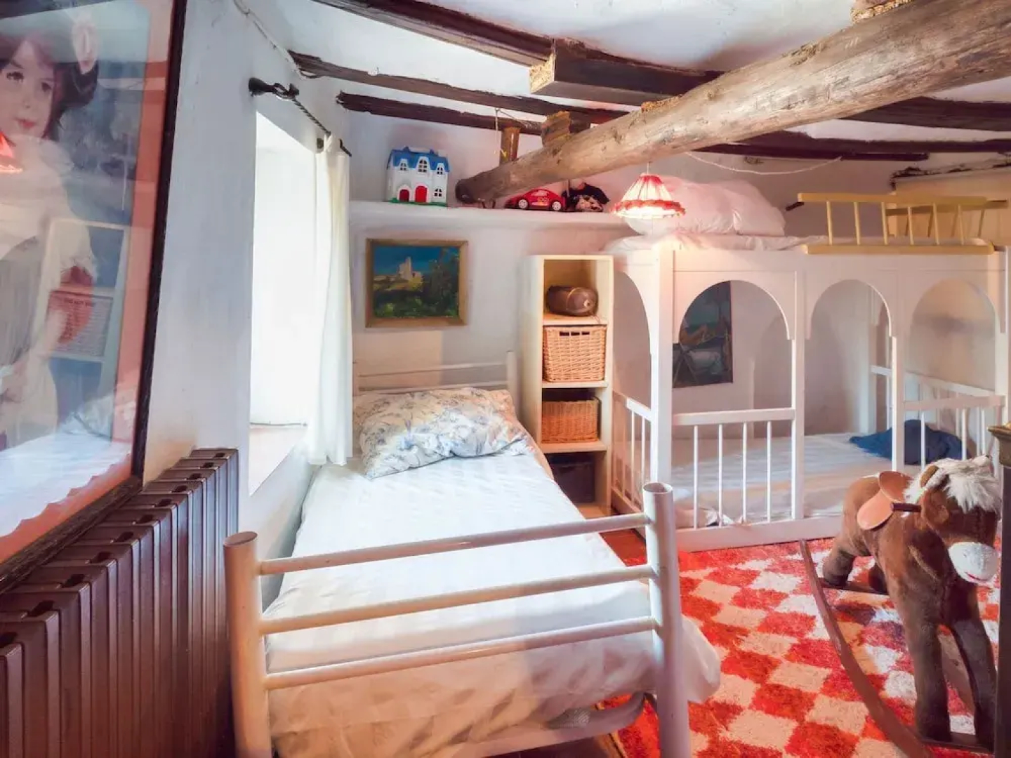 Rural Holiday Home in Tolva near near Mont Rebei Lake