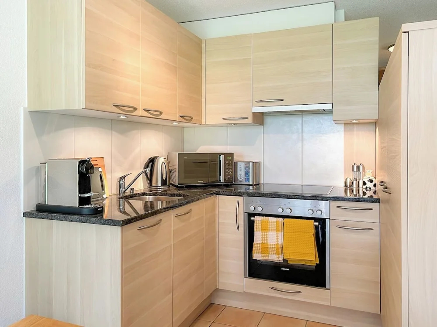 Chalet Apartments Iseltwald