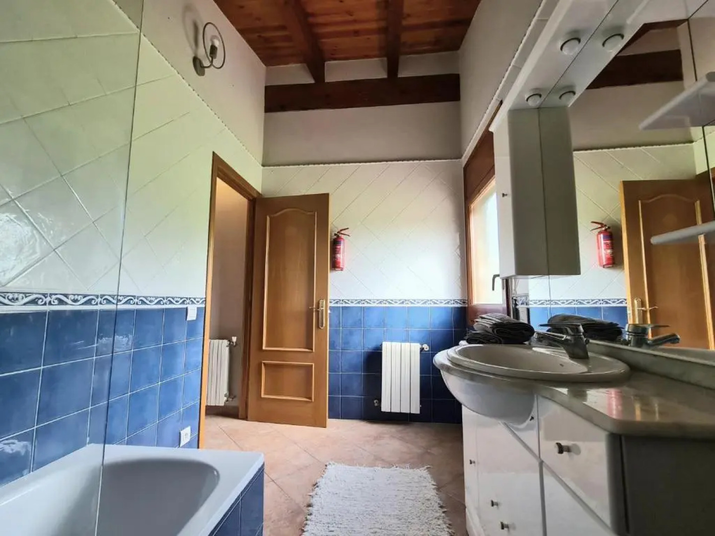 Harveys Homestay - Adults only