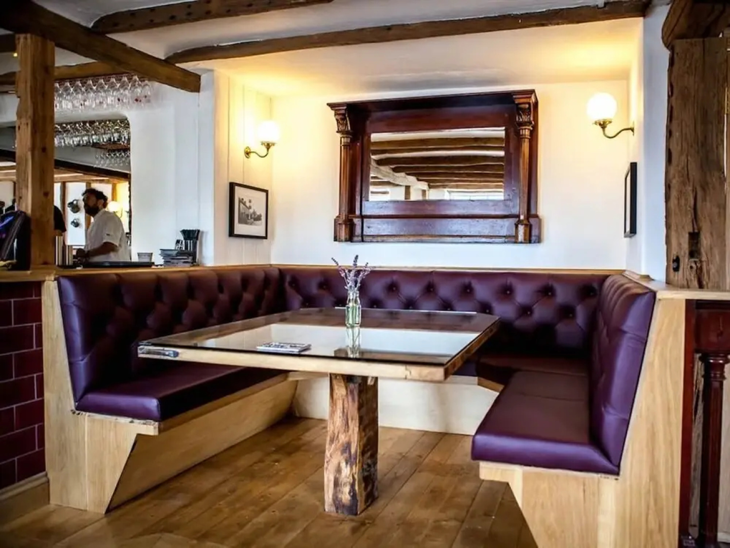 The Horse & Cart Inn