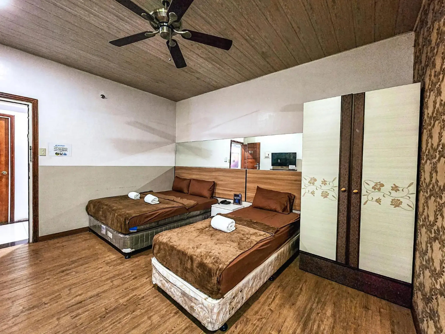 OYO 767 Hotel Urban - Khotel Kurban Hotel