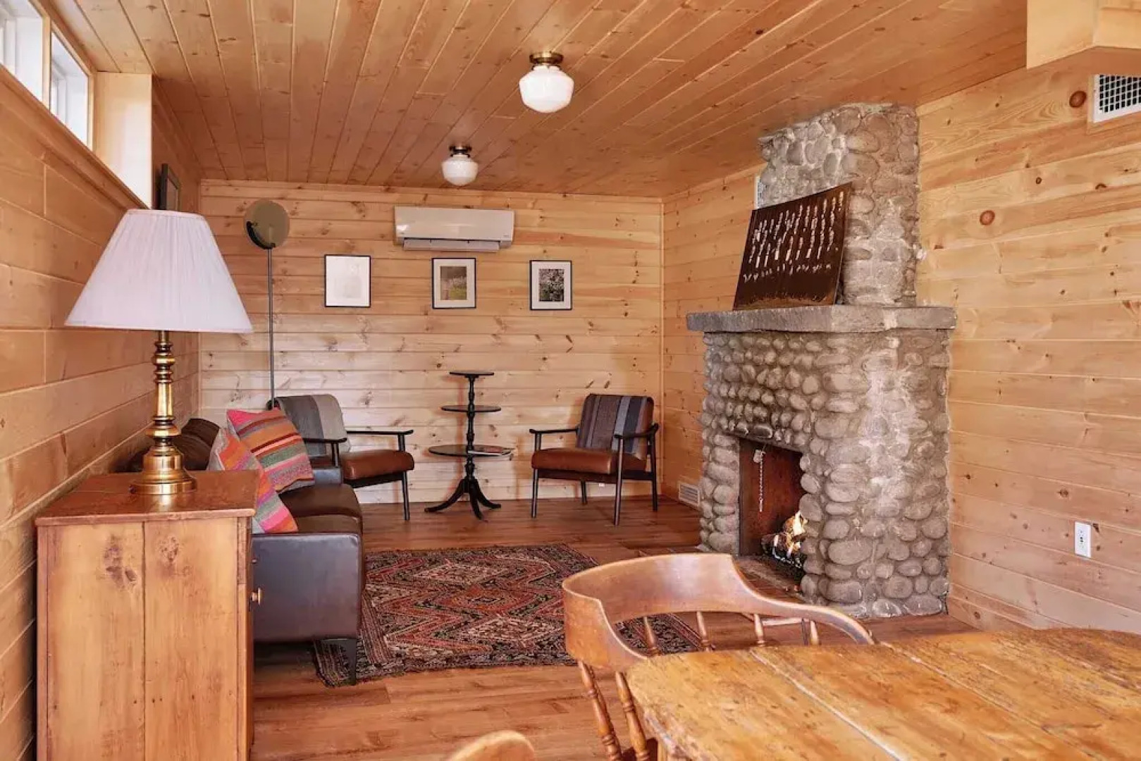 Old Ross House at Seminary Hill by Avantstay