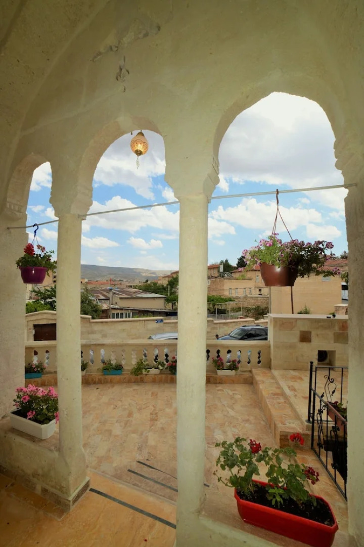 Mnr Cave Cappadoci̇a