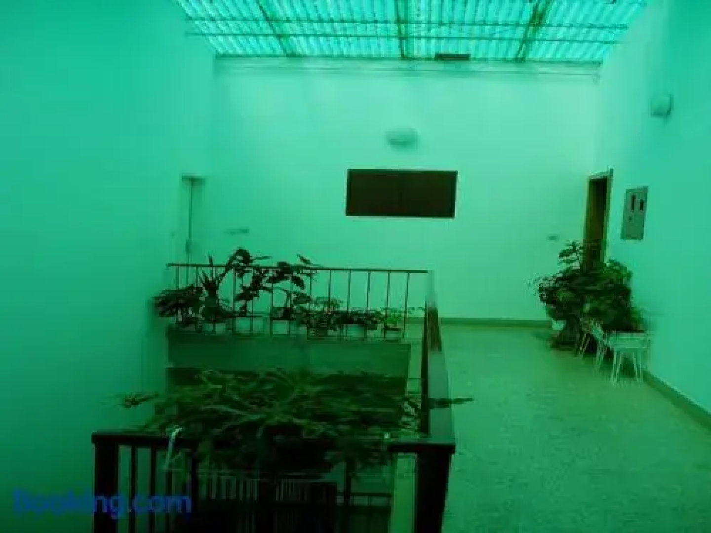 Apartment Galerija Istok-Zapad