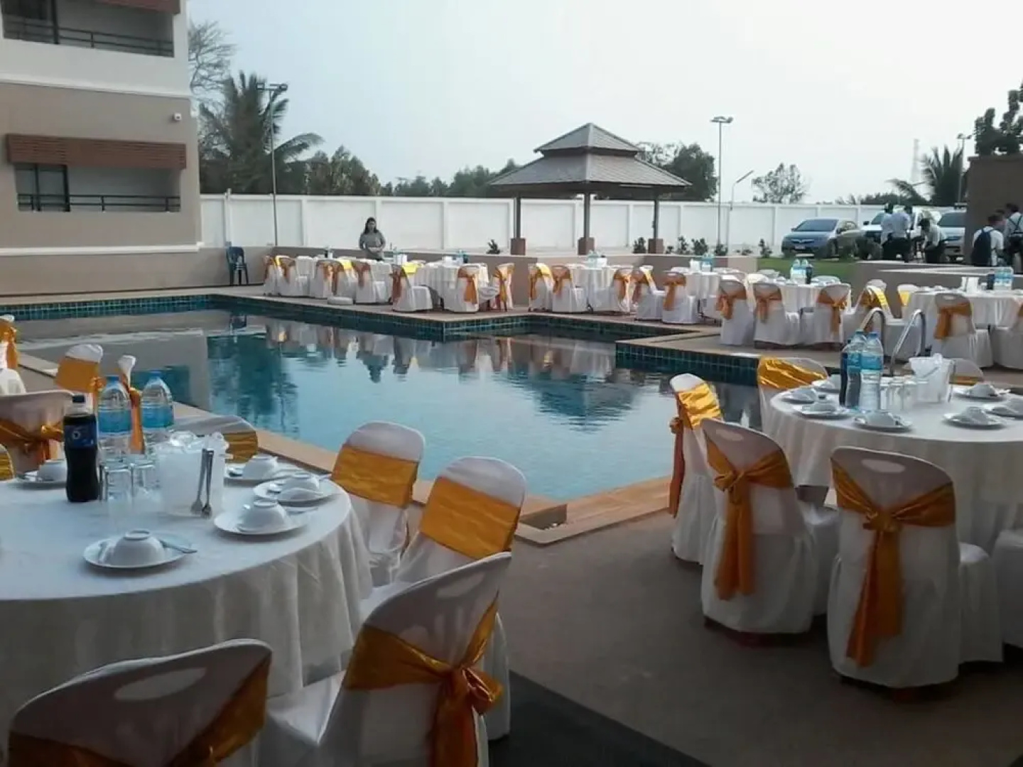 S-Tawan Hotel & Convention