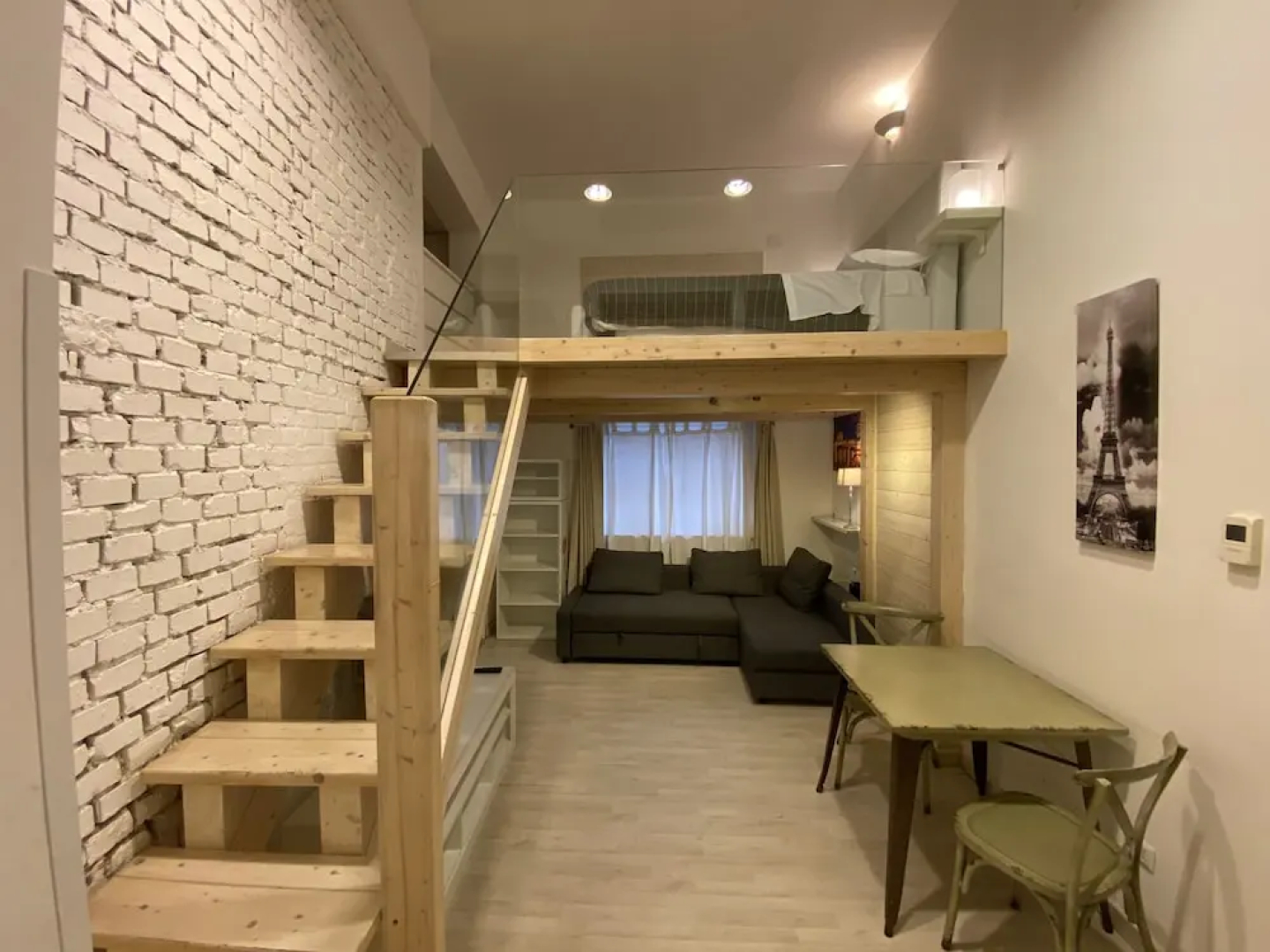 White B&B