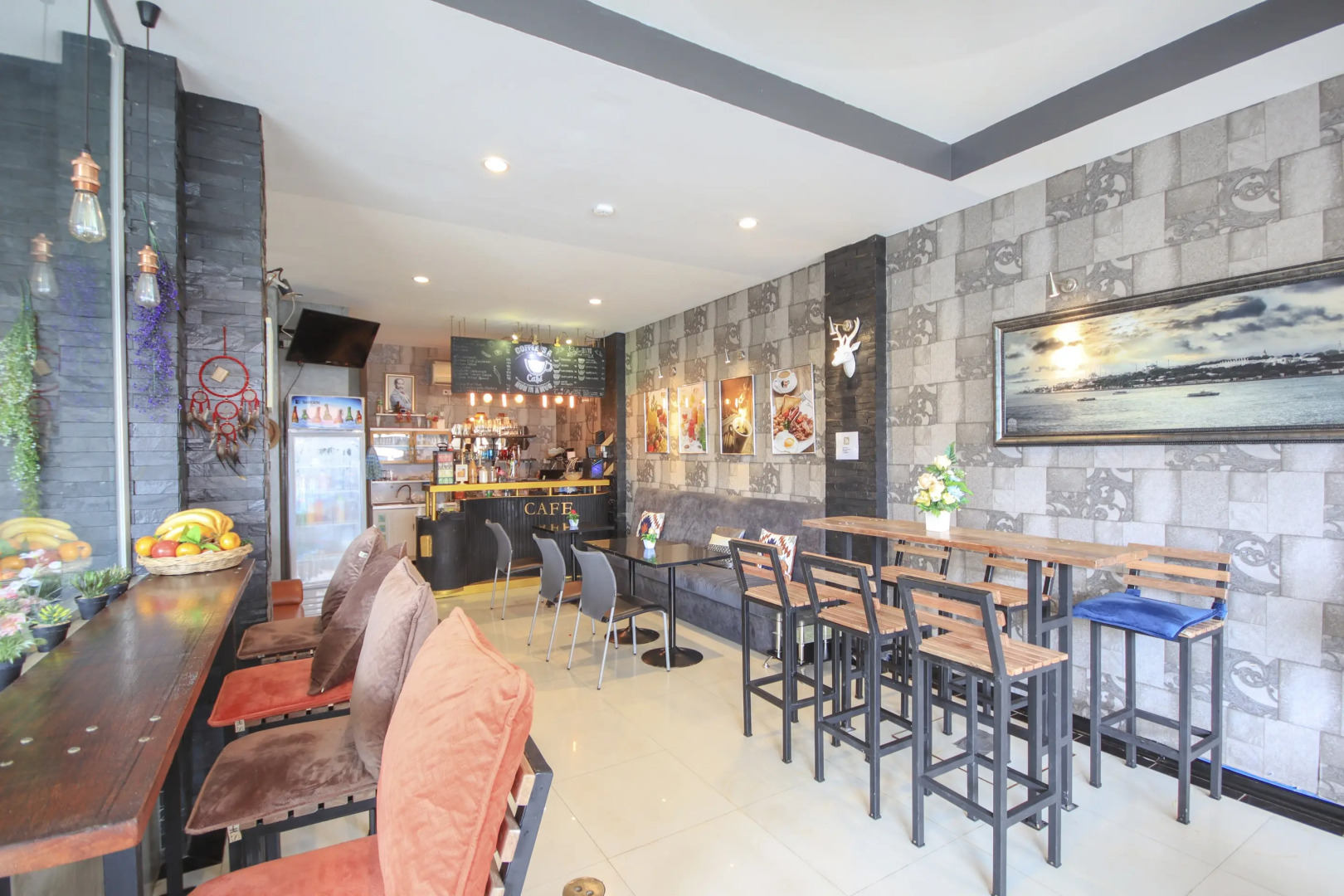 OYO 75321 Gemma Patong