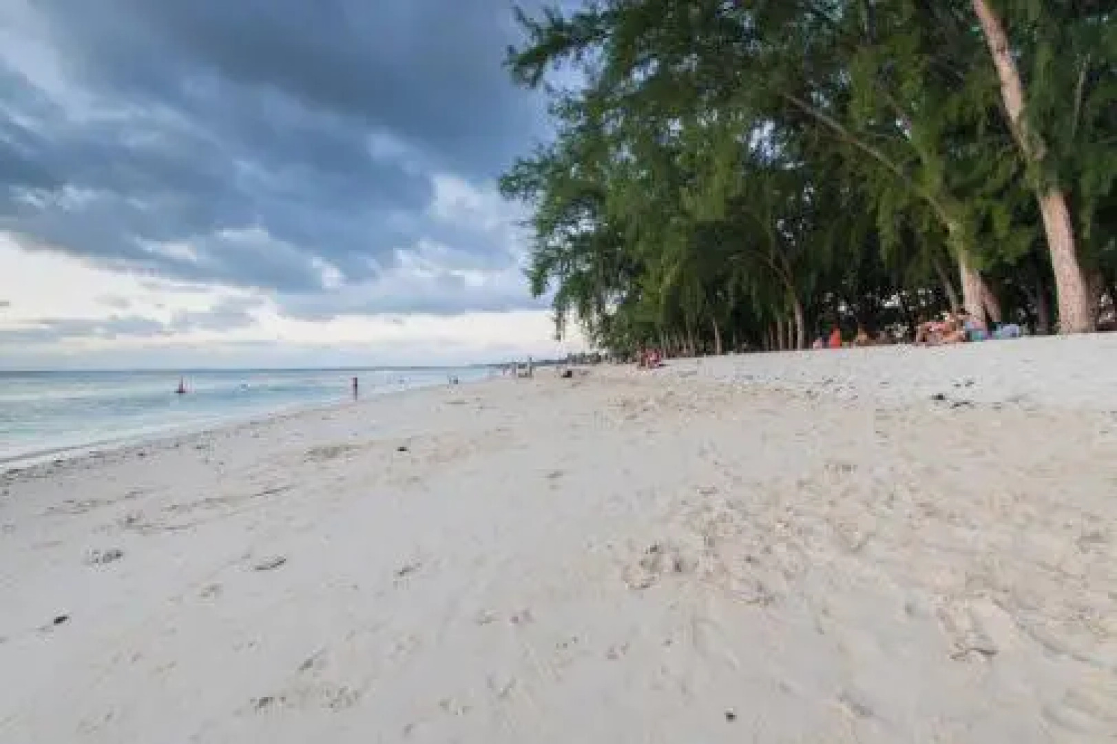 Flic en Flac Beachfront villa