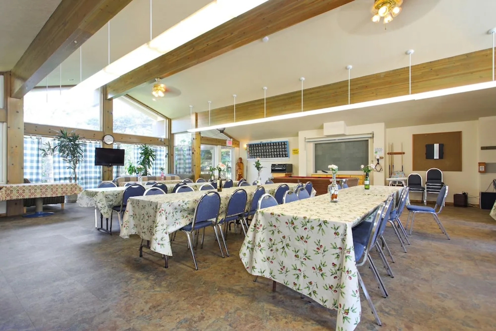 Whaler's Rest RV & Camping Resort