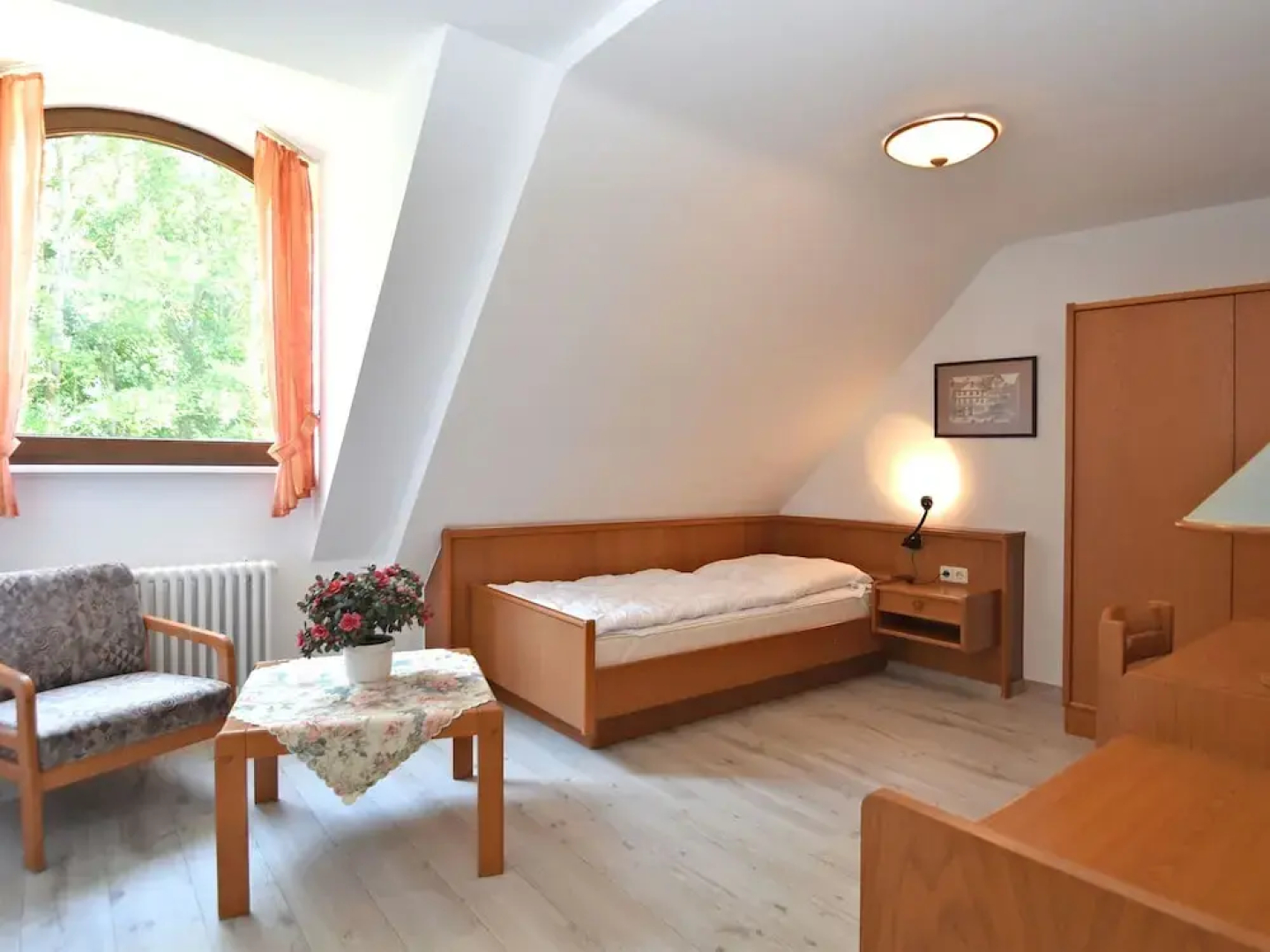 Spacious Holiday Home in Eschwege with Private Garden