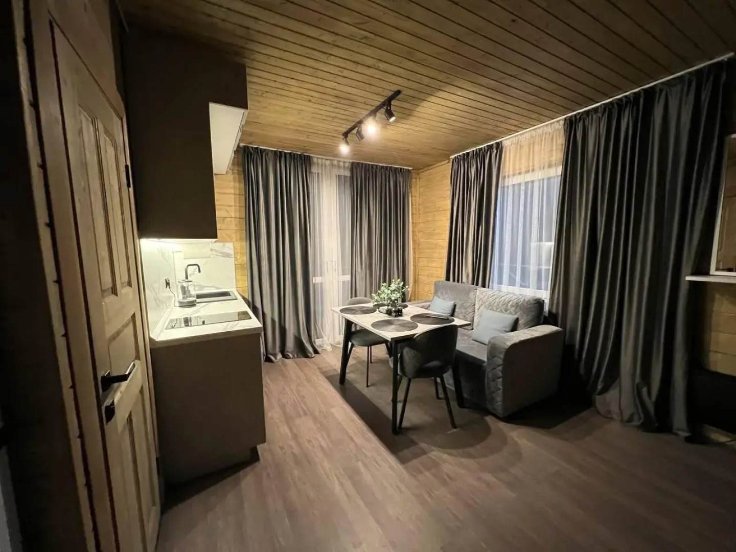 Загородный коттедж DACHA (Дача)