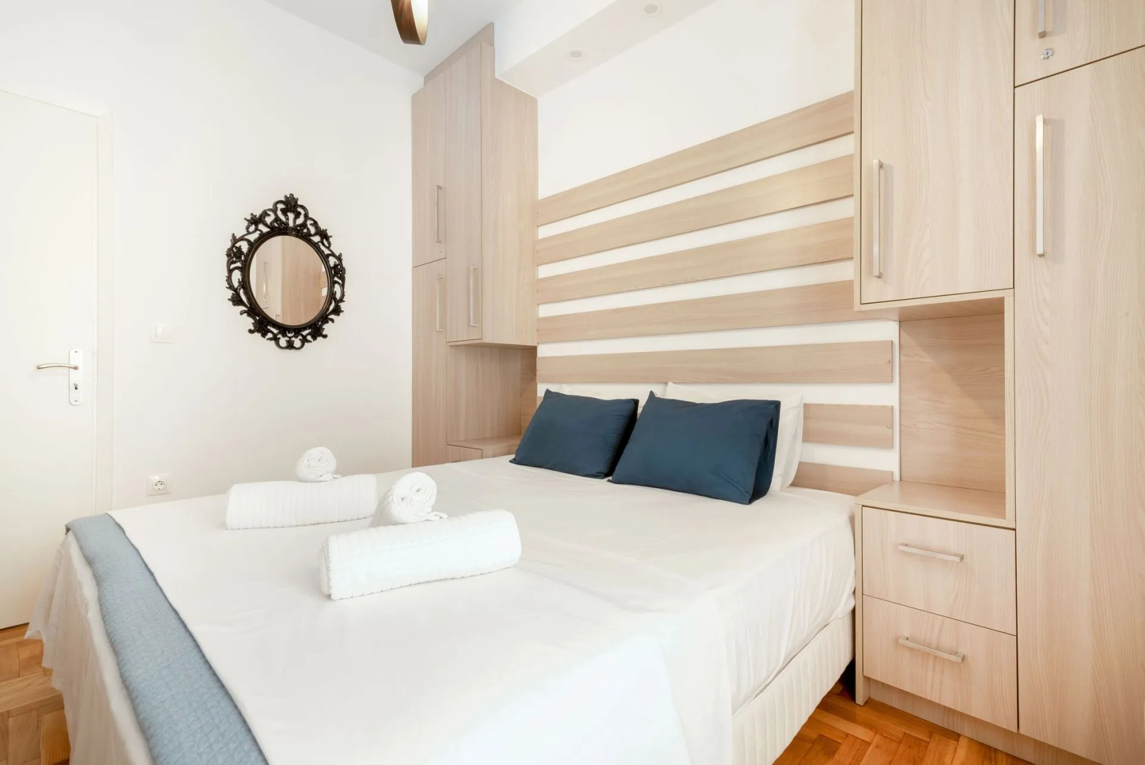 Heloni Apartments Athens