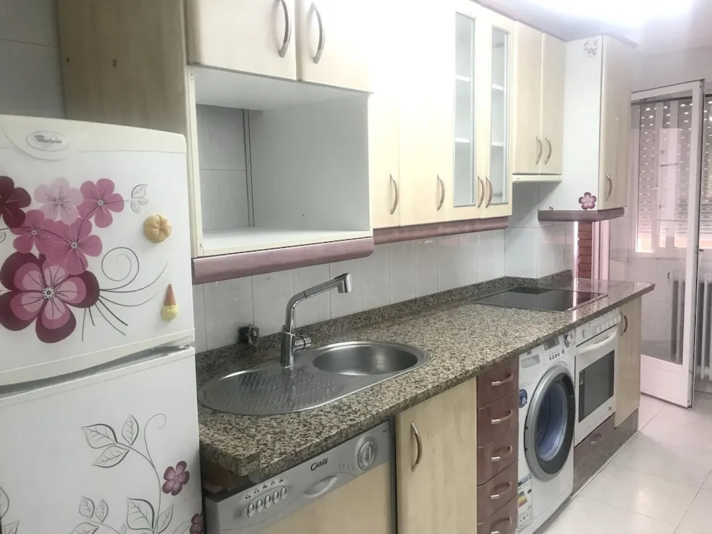 Apartment With 2 Bedrooms in San Andrés del Rabanedo, With Terrace