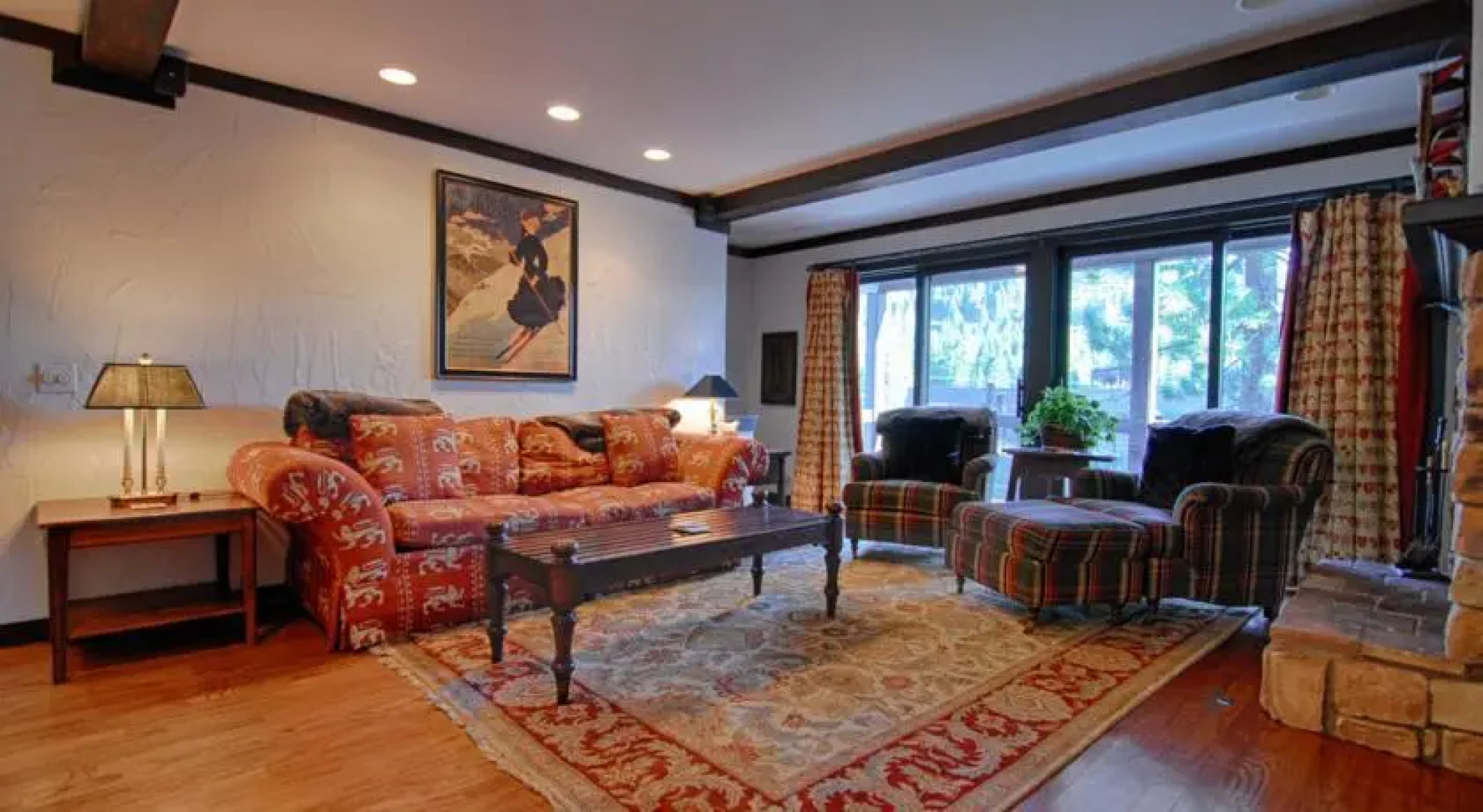 Squaw Tavern Inn by Tahoe Vacation Rentals