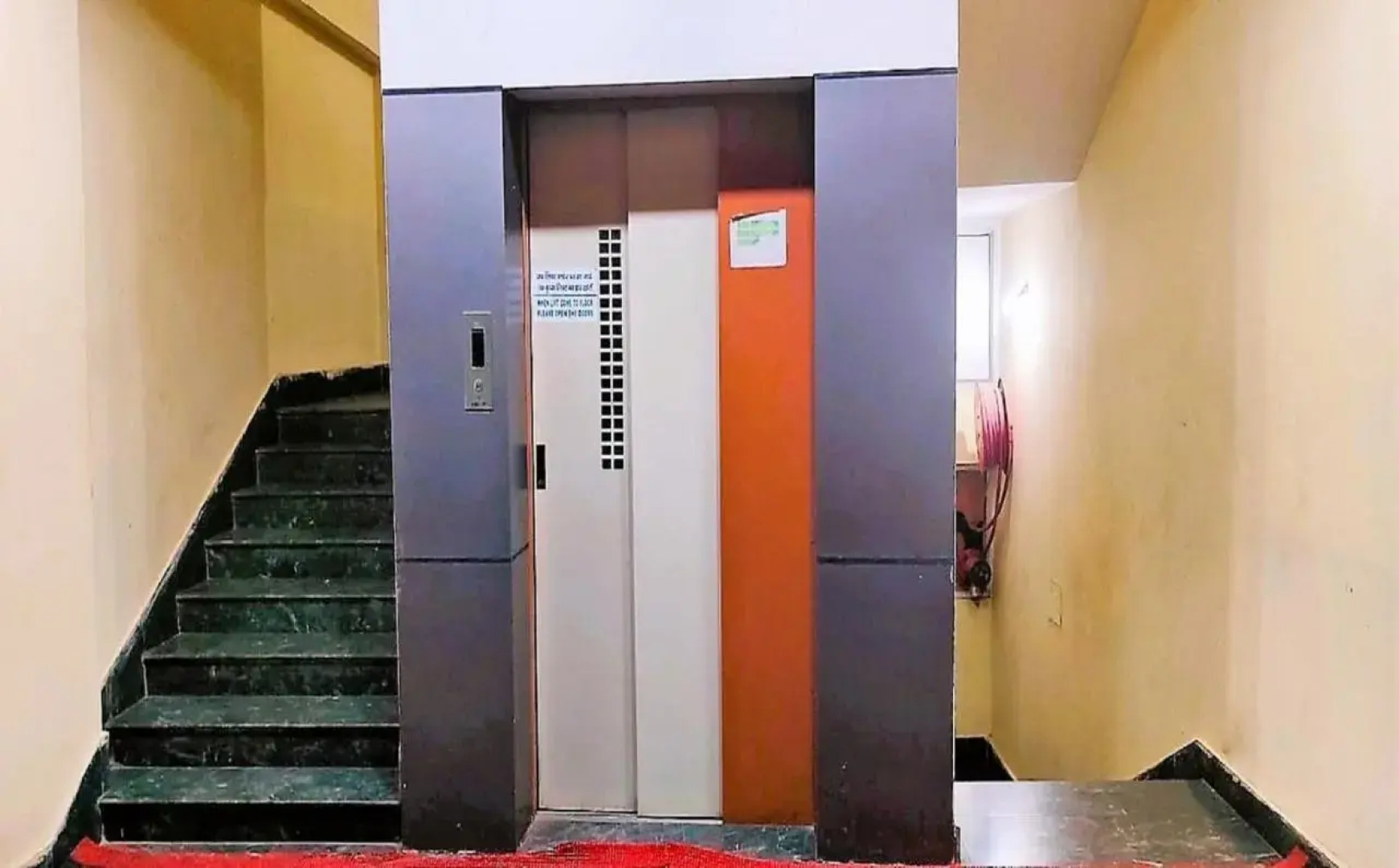 Hotel Madhuwan Heights