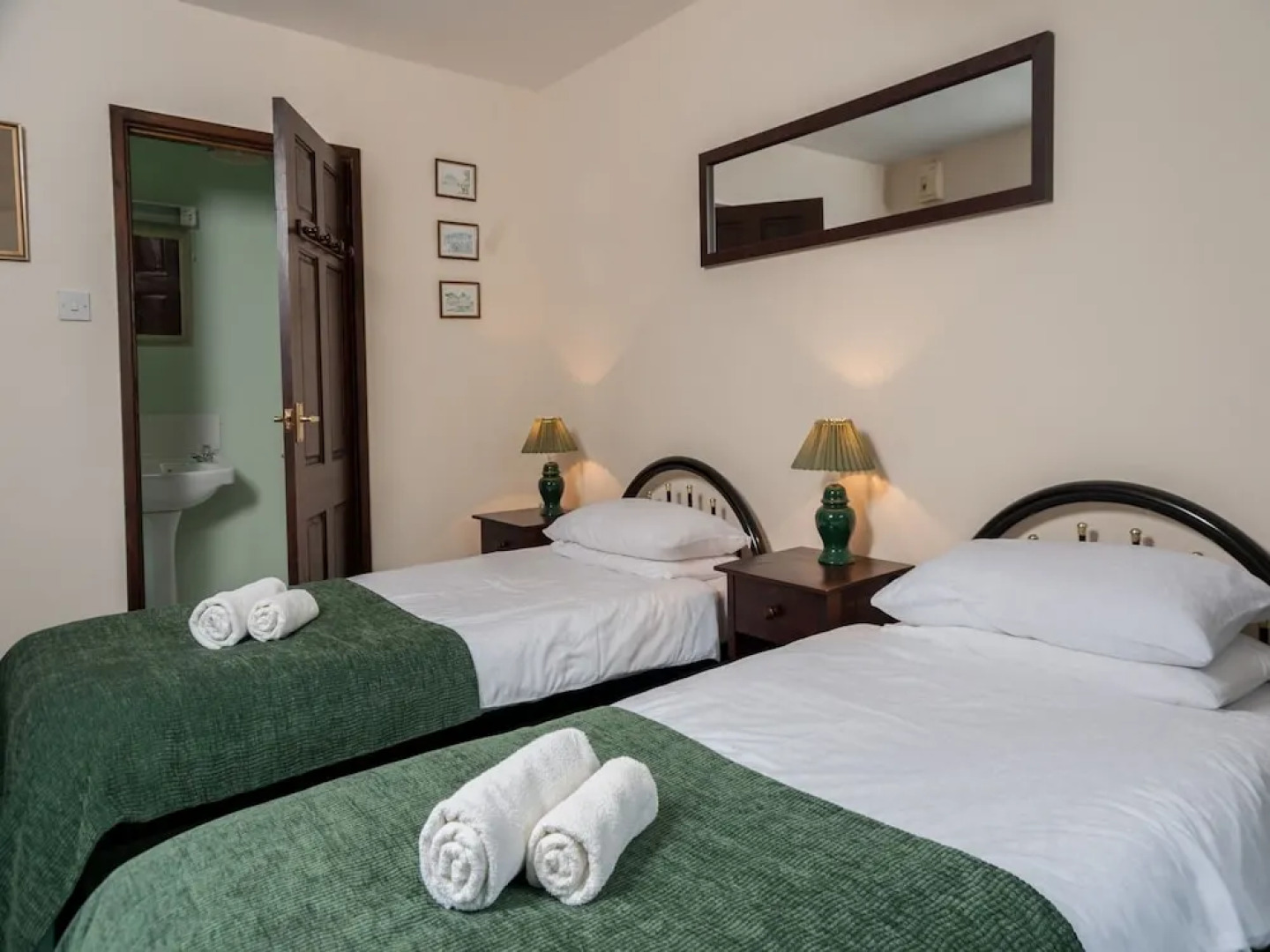 Luxury Cottage in Brecon With Garden