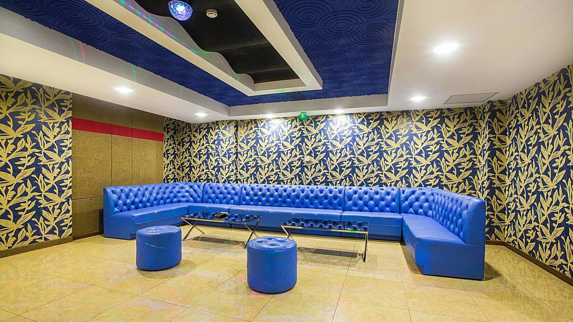 The Grand Hill Hotel