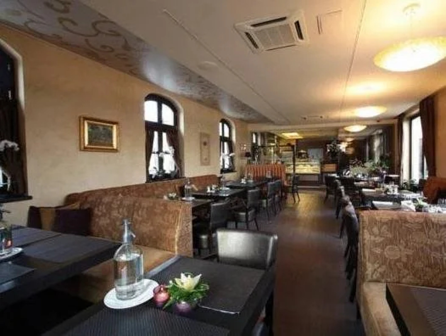 Platan Vararok Vendeghaz