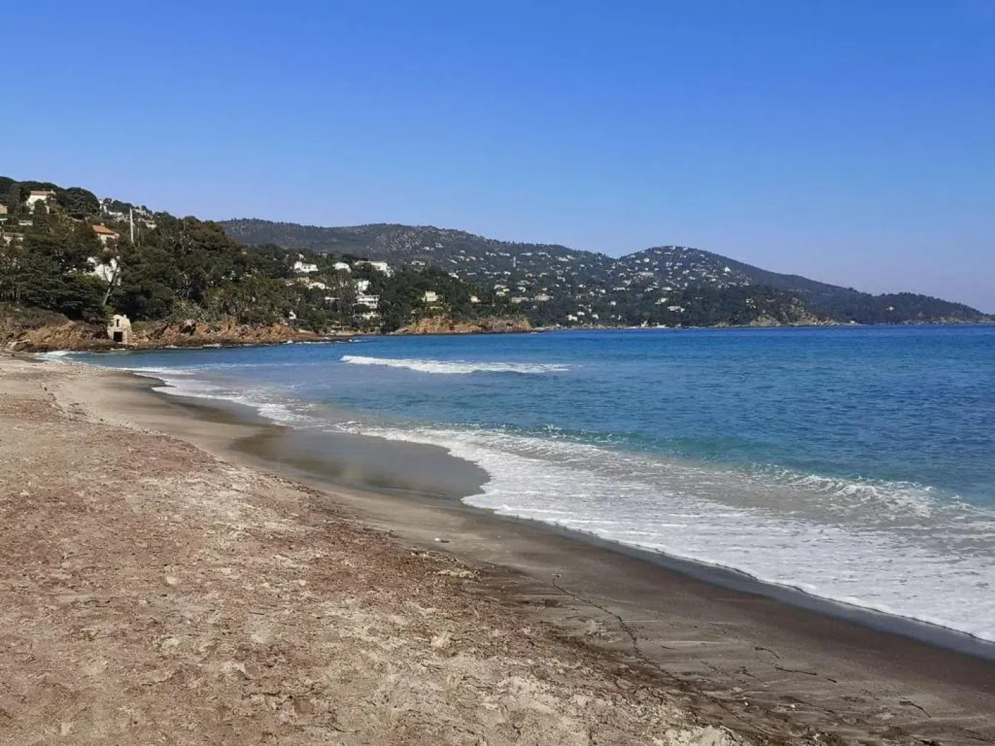 Maison Rayol-Canadel-sur-Mer, 5 pièces, 9 personnes - FR-1-308-142