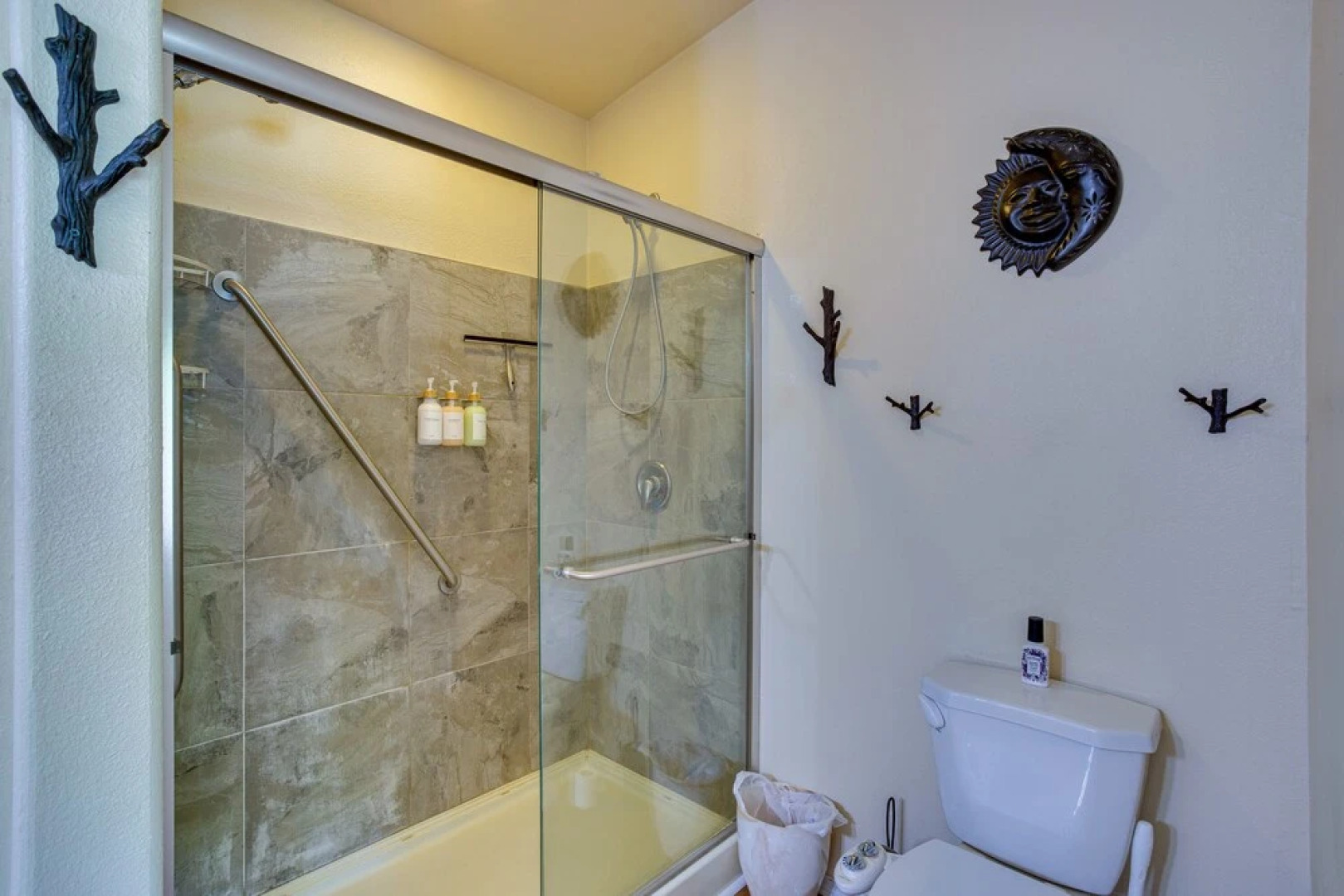 Spacious Home w/ Deck: 5 Mi to Ridgway State Park!