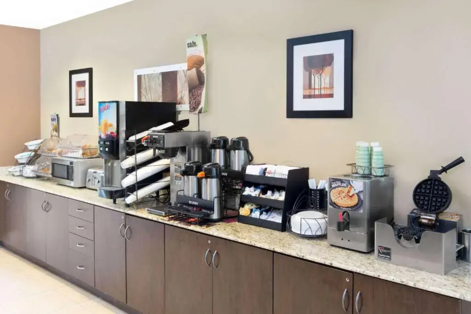 Microtel Inn & Suites Ozark