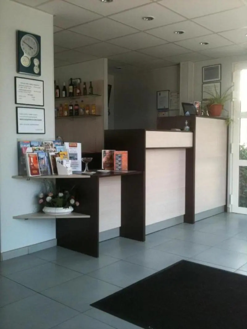 Hotel initial by balladins Roissy CDG / Saint-Mard