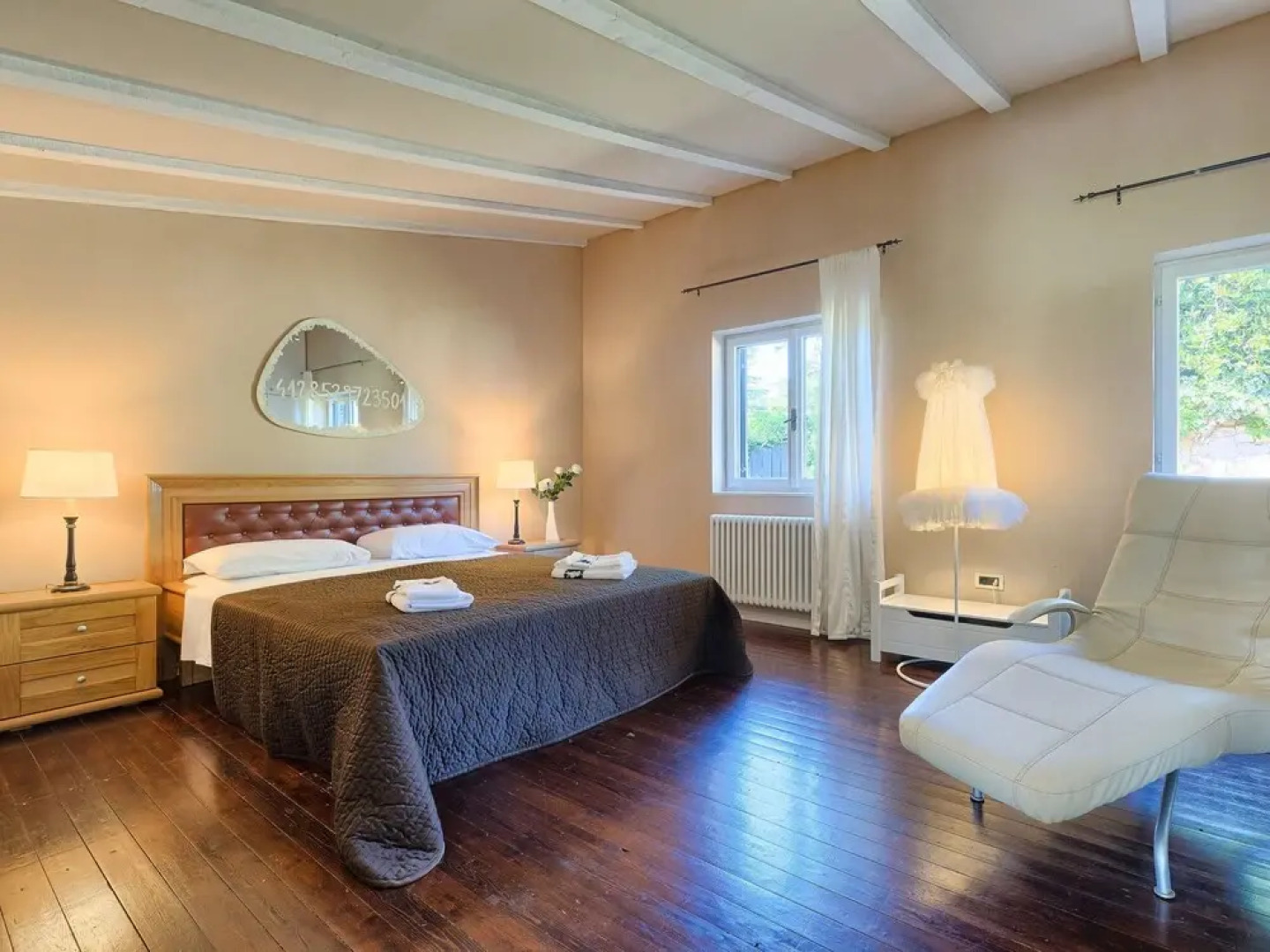 Moira Katoro in Katoro