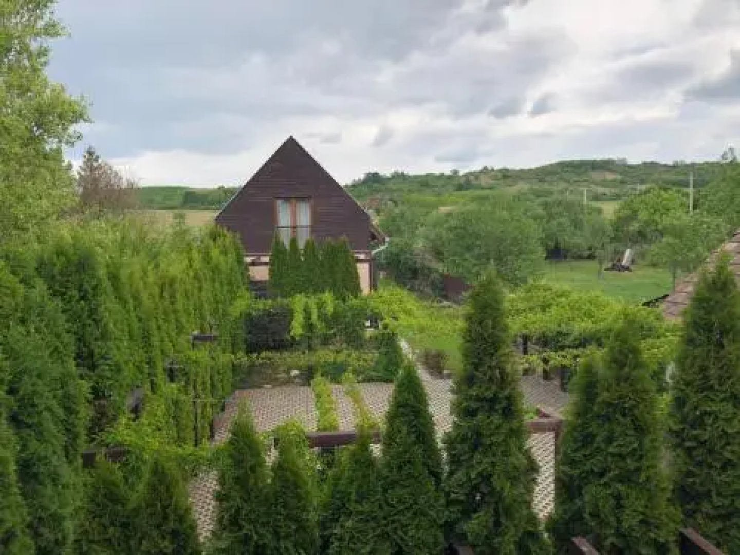 Tó apartmanházak