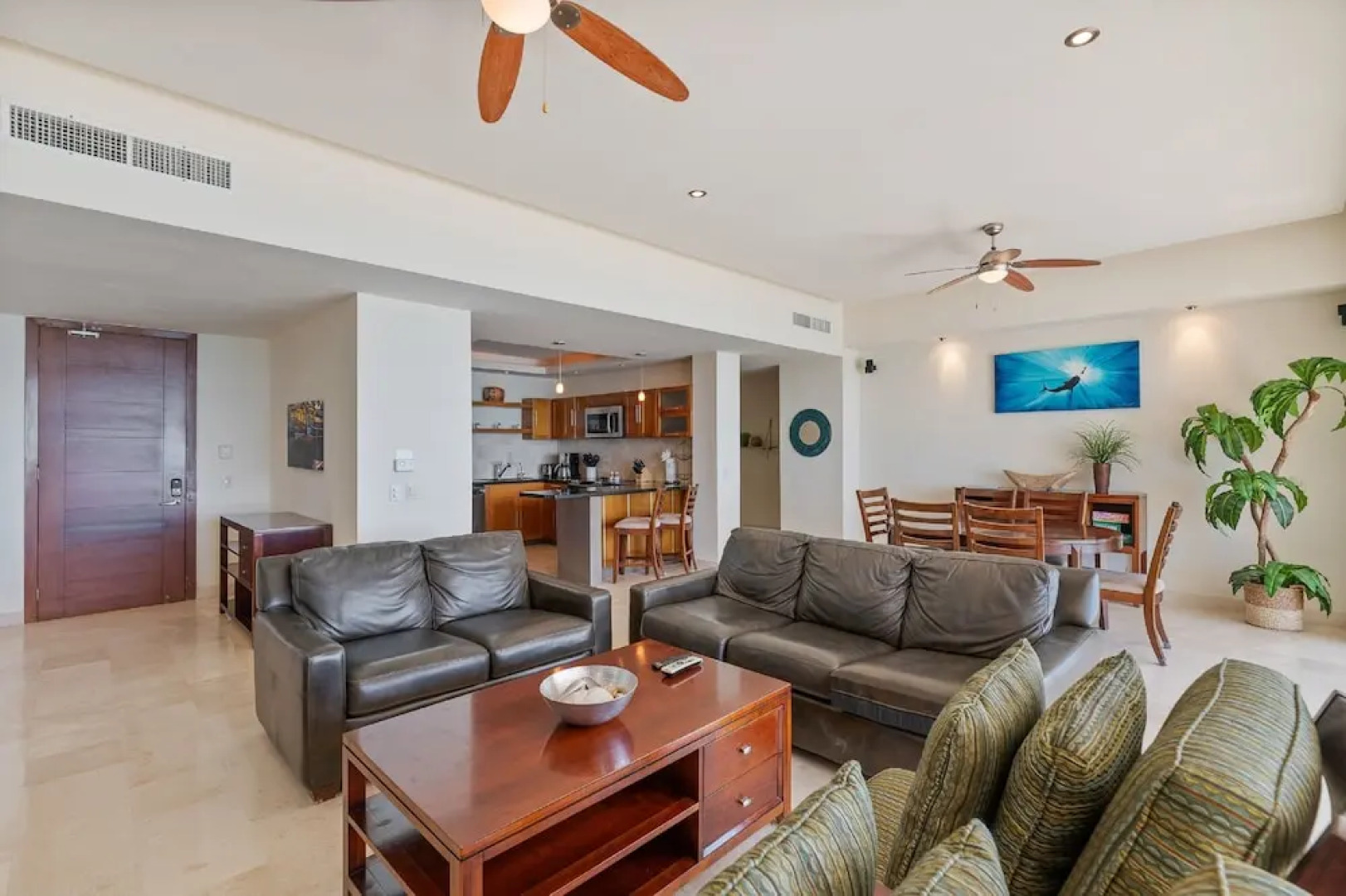 Encanto Living 1101 -2BR by Kivoya