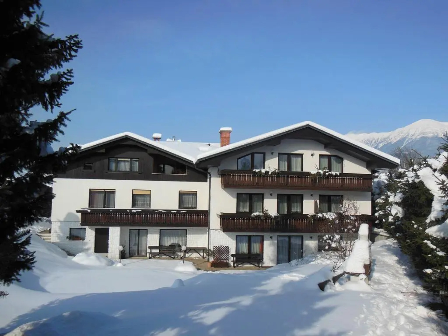 Garden Apartments Janša