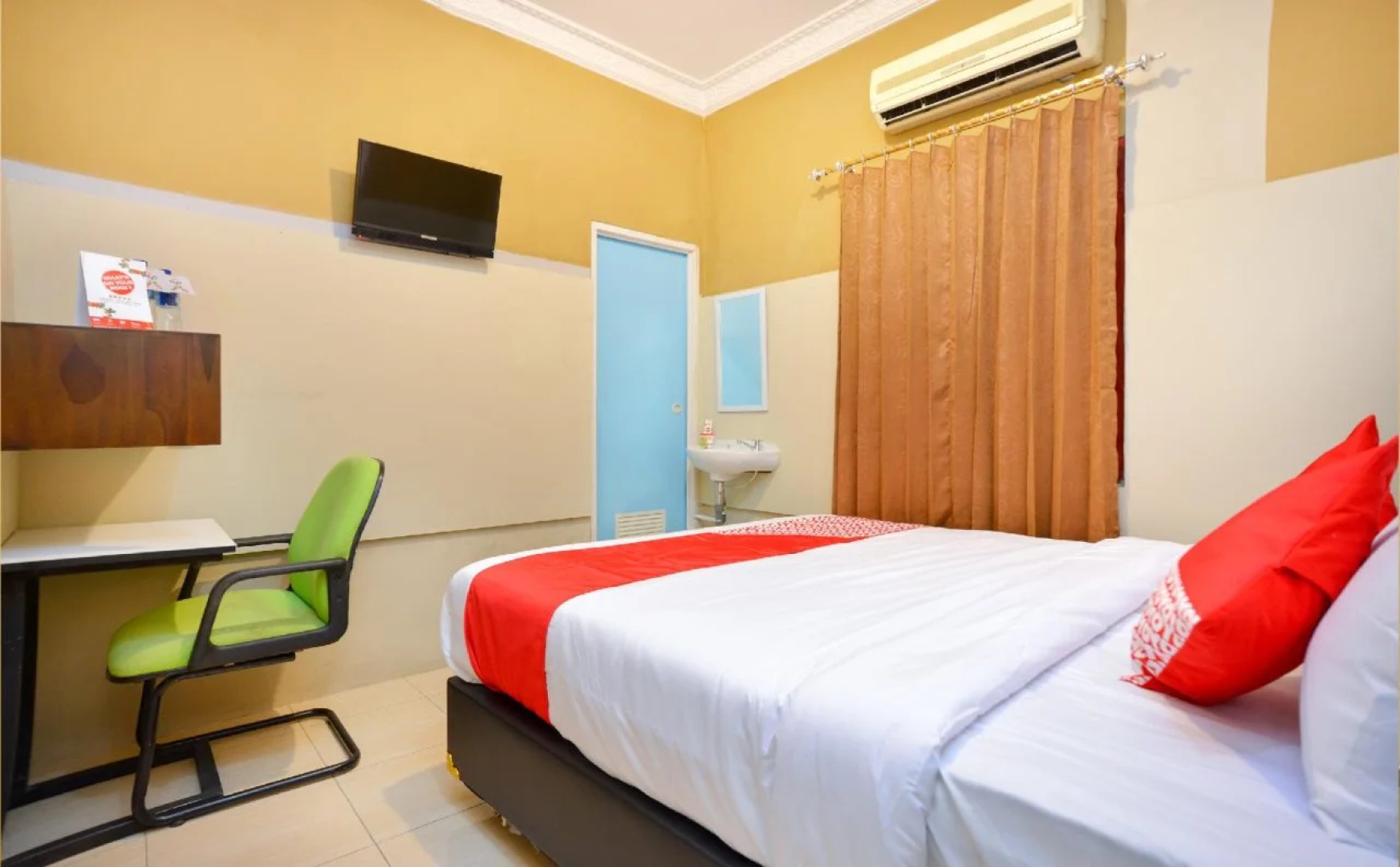Hotel Naura by Oyo Rooms