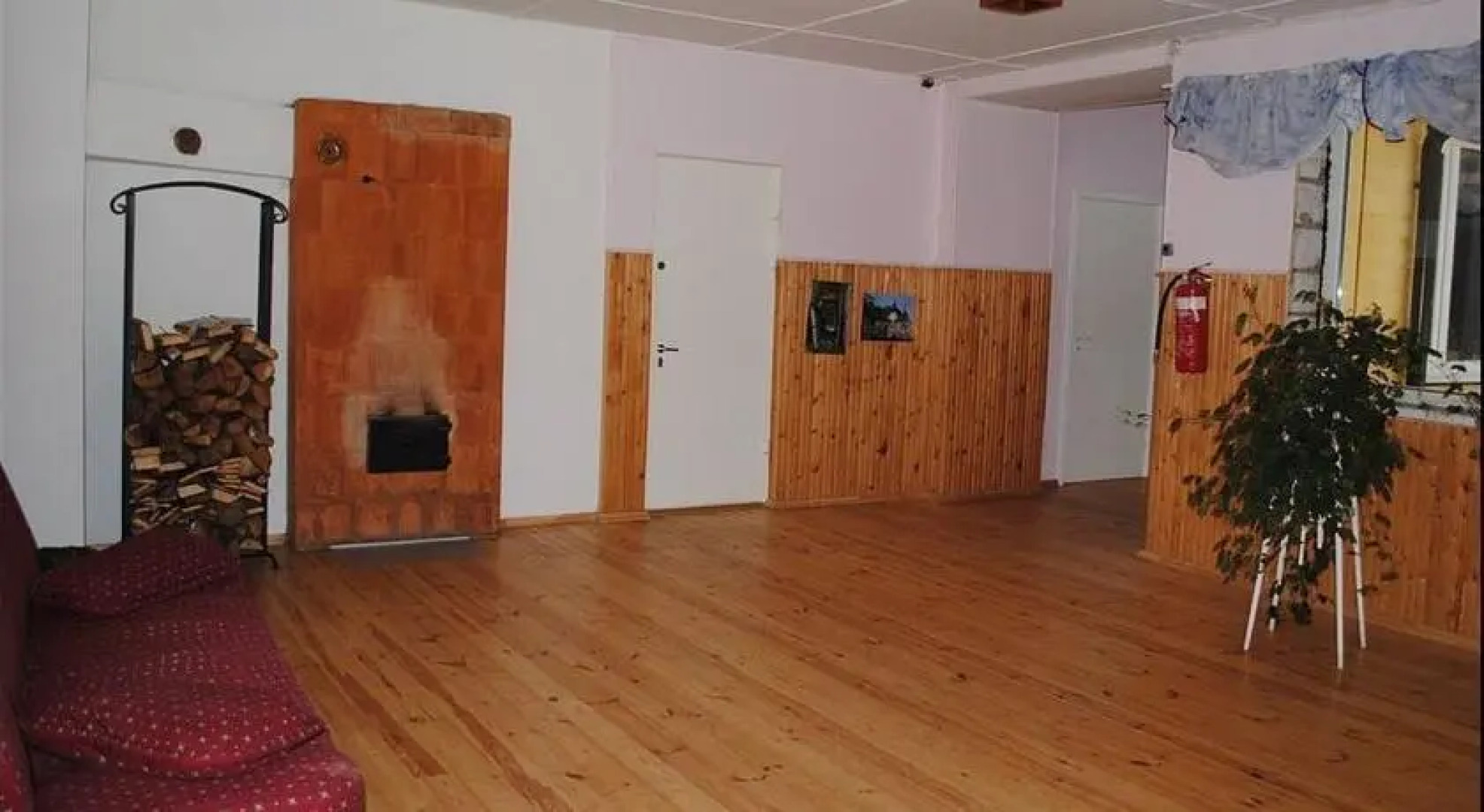 Penuja Holiday House