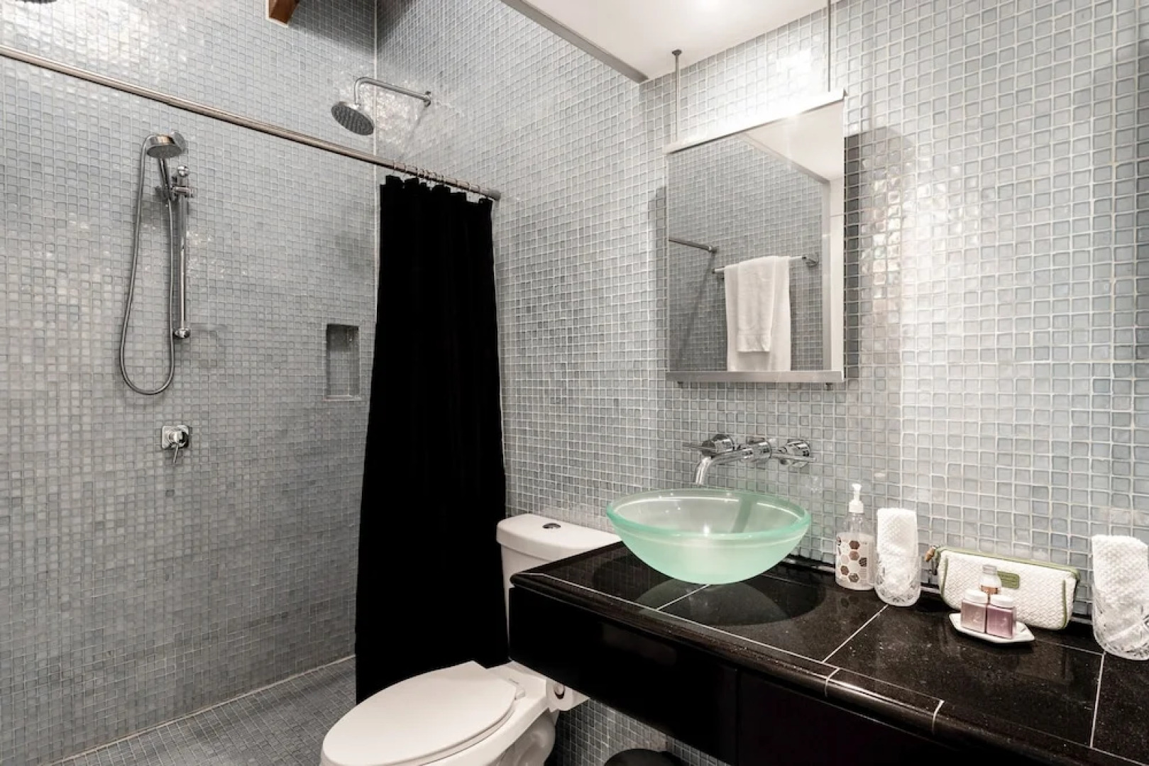 Luxury Living in Contemporary Old Town Scottsdale Townhouse townhouse