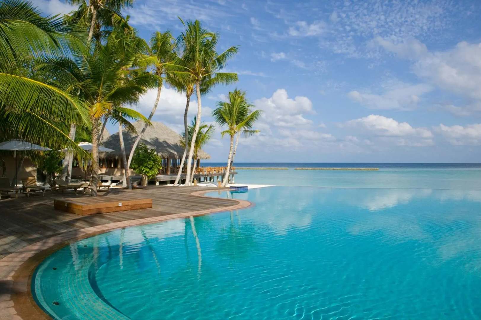 Курорт Veligandu Maldives Resort Island