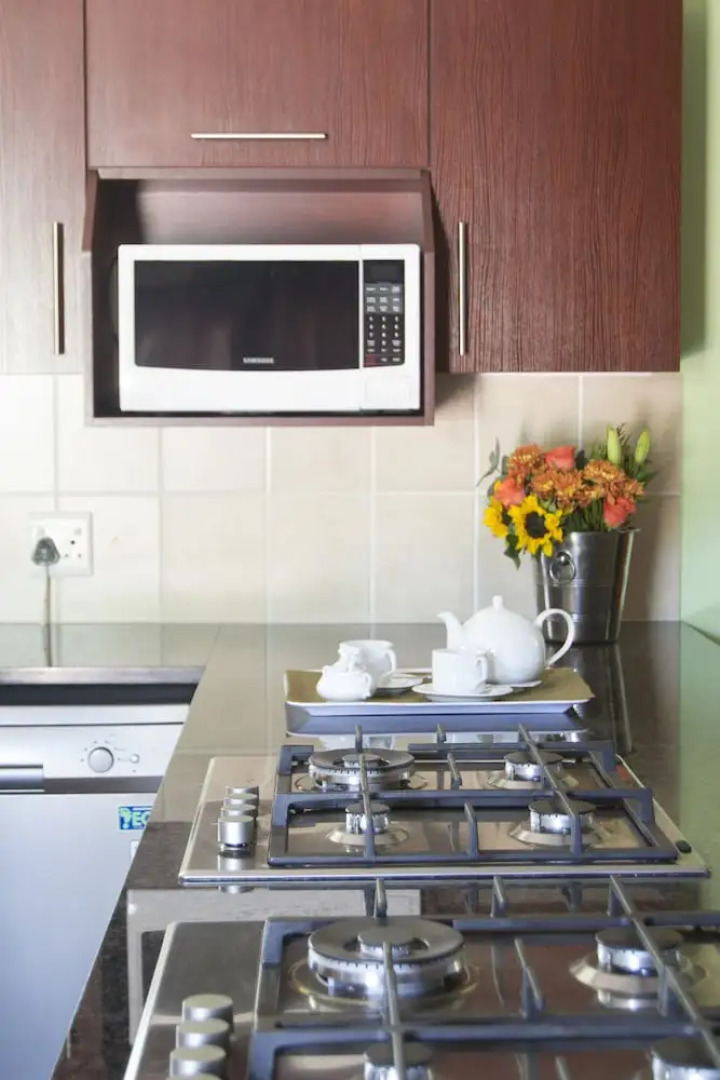 Summer Garden Guest House (Urban Jungle)