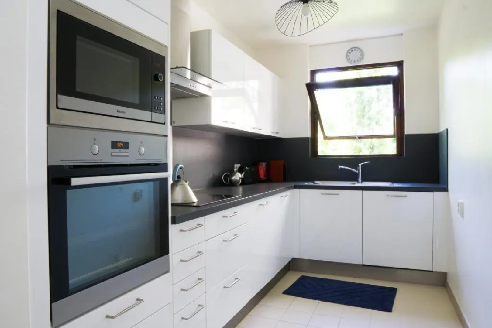 EXIGEHOME-Bel appartement avec patio à 10 min de Versailles