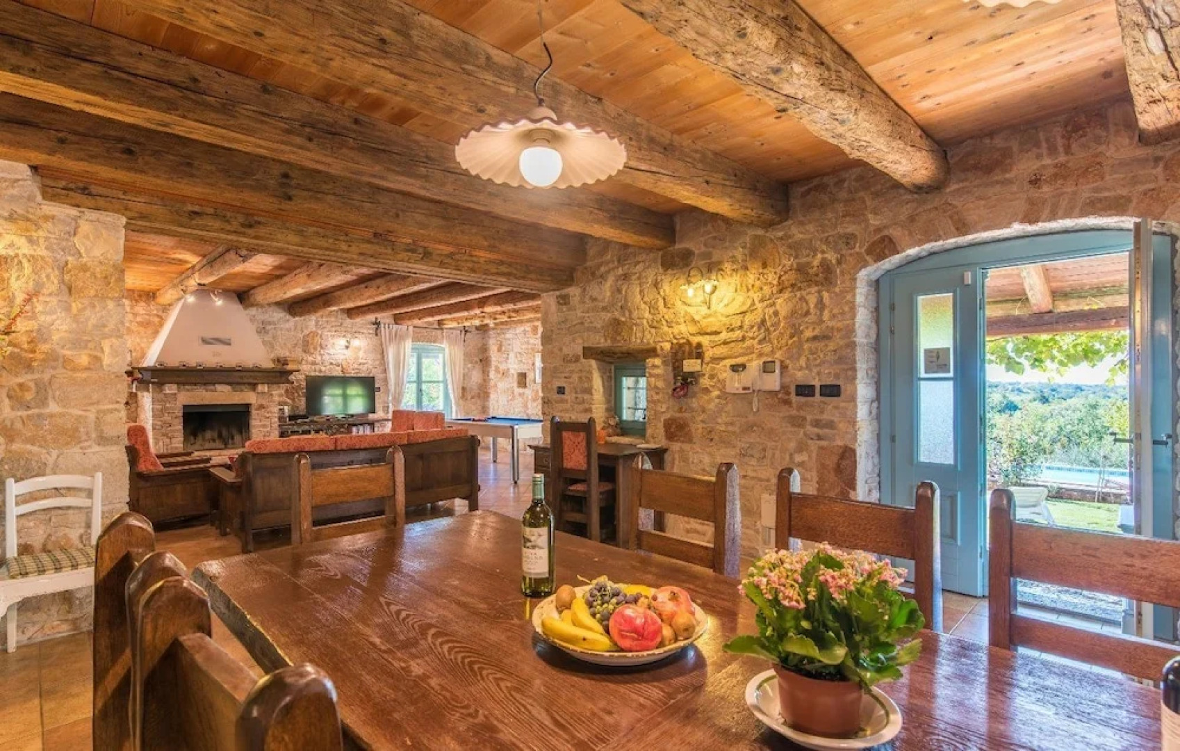 Authentic Villa in Tinjan With Private Pool