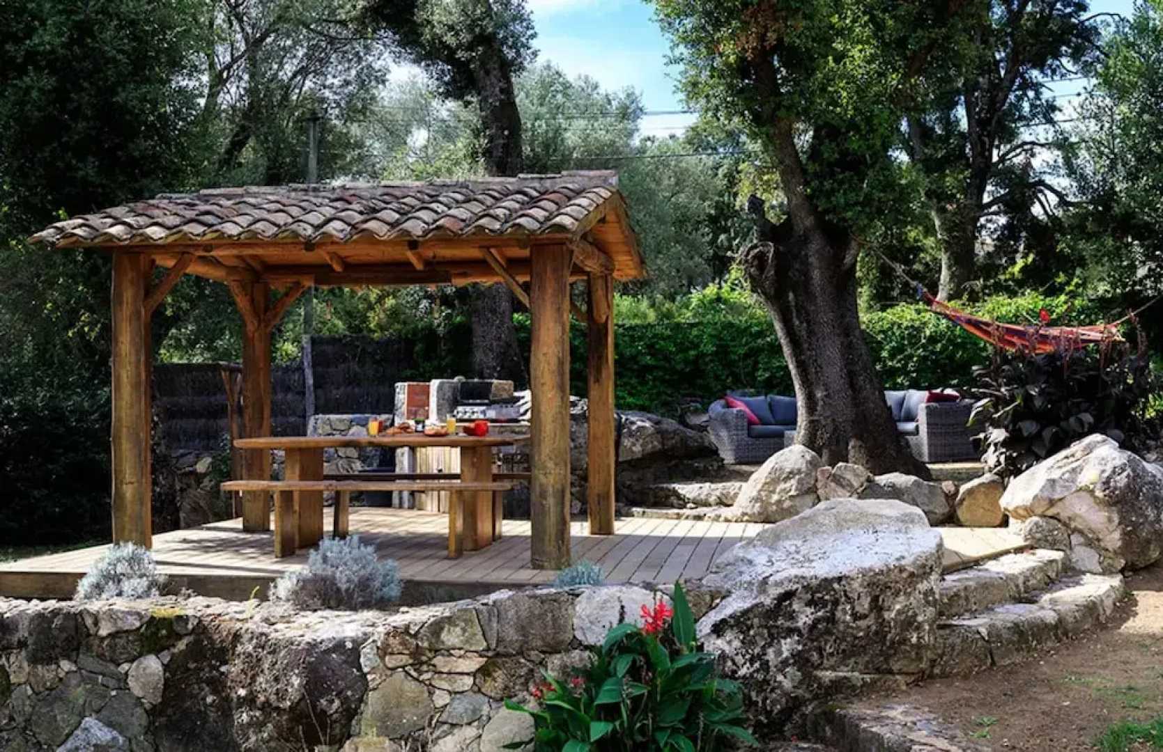 U Caseddu in Sotta With 2 Bedrooms and 1 Bathrooms