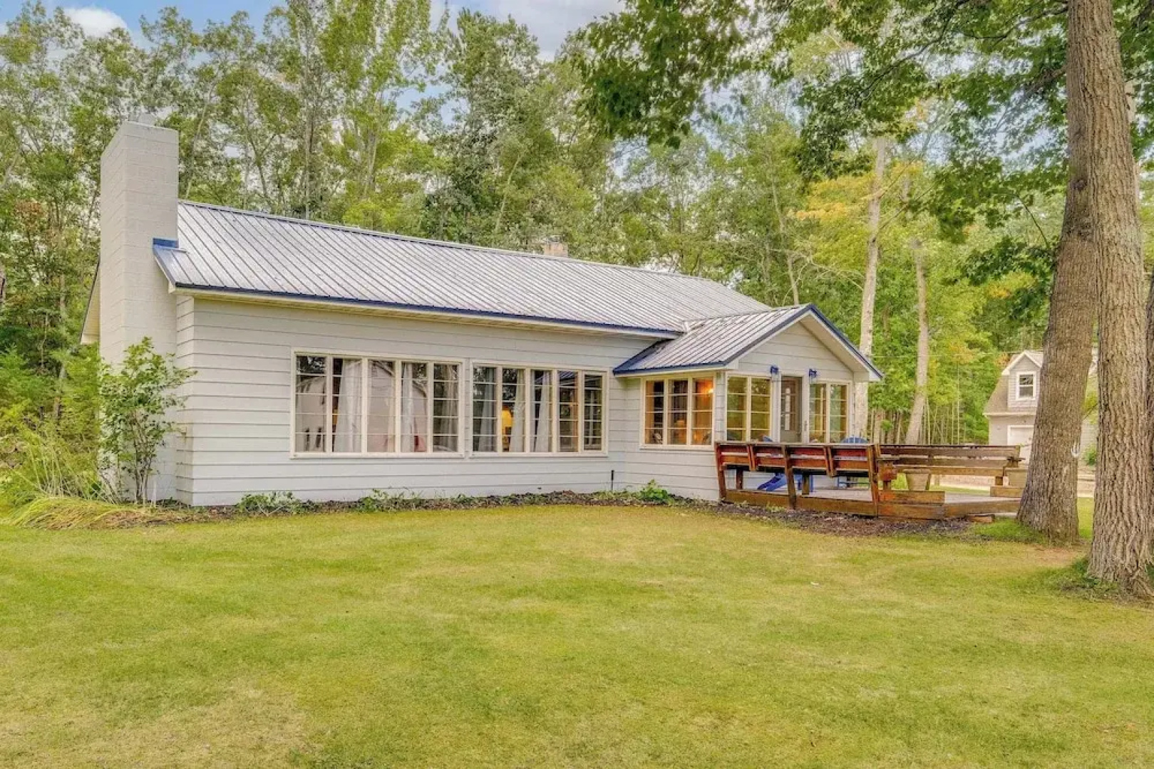 Rapid City Cottage w/ Patio Near Beach Access!