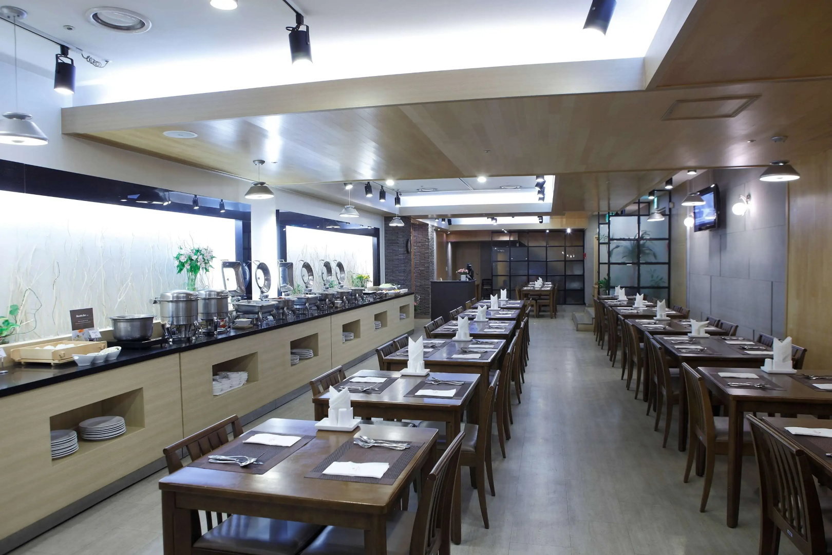 Ramada by Wyndham Dongtan Hotel
