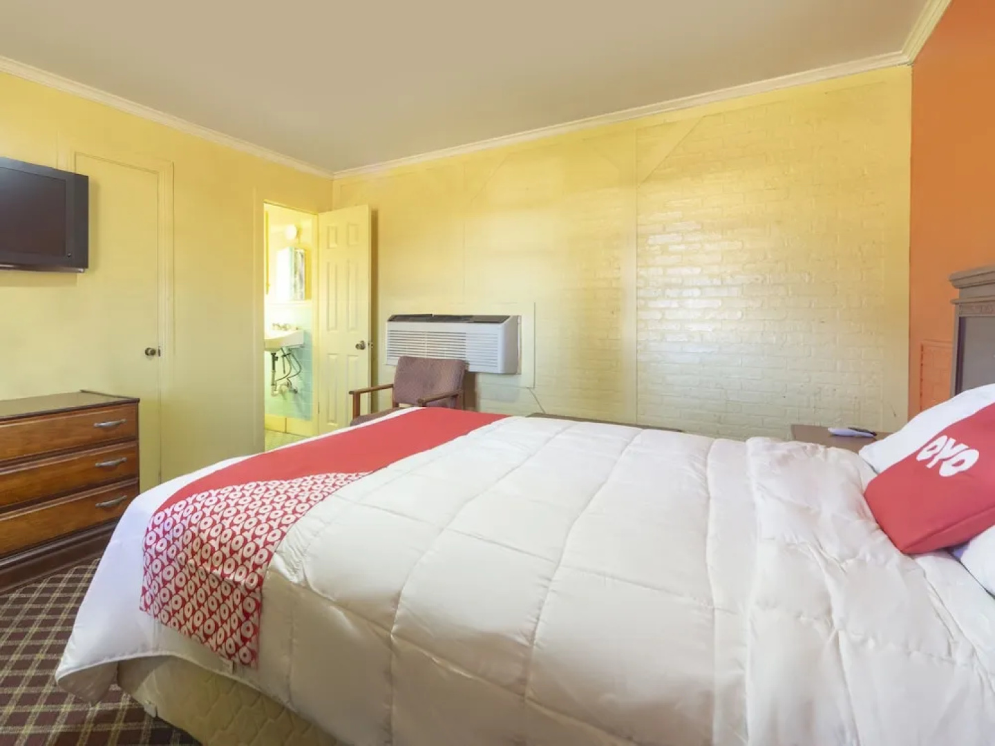 Hotel Brookhaven MS Hwy 51 North by OYO Rooms