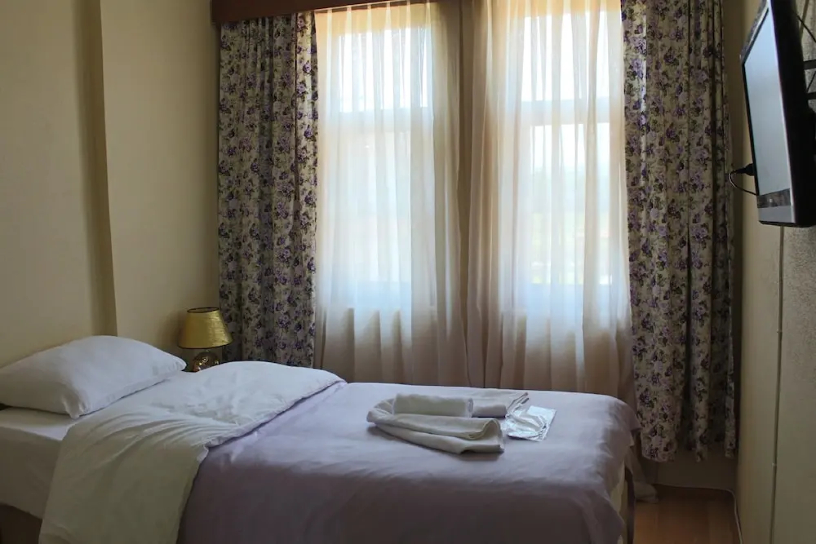 Kalanora Otel