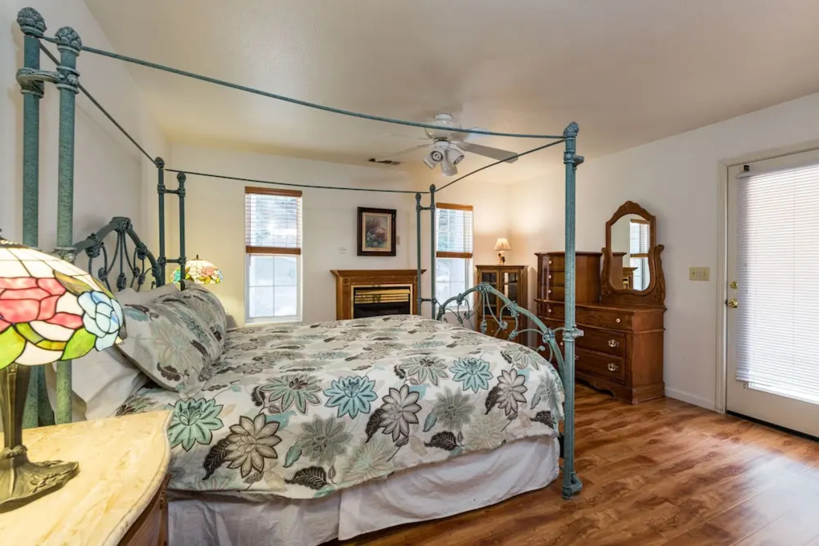 Inside Yosemite Upper Cascades