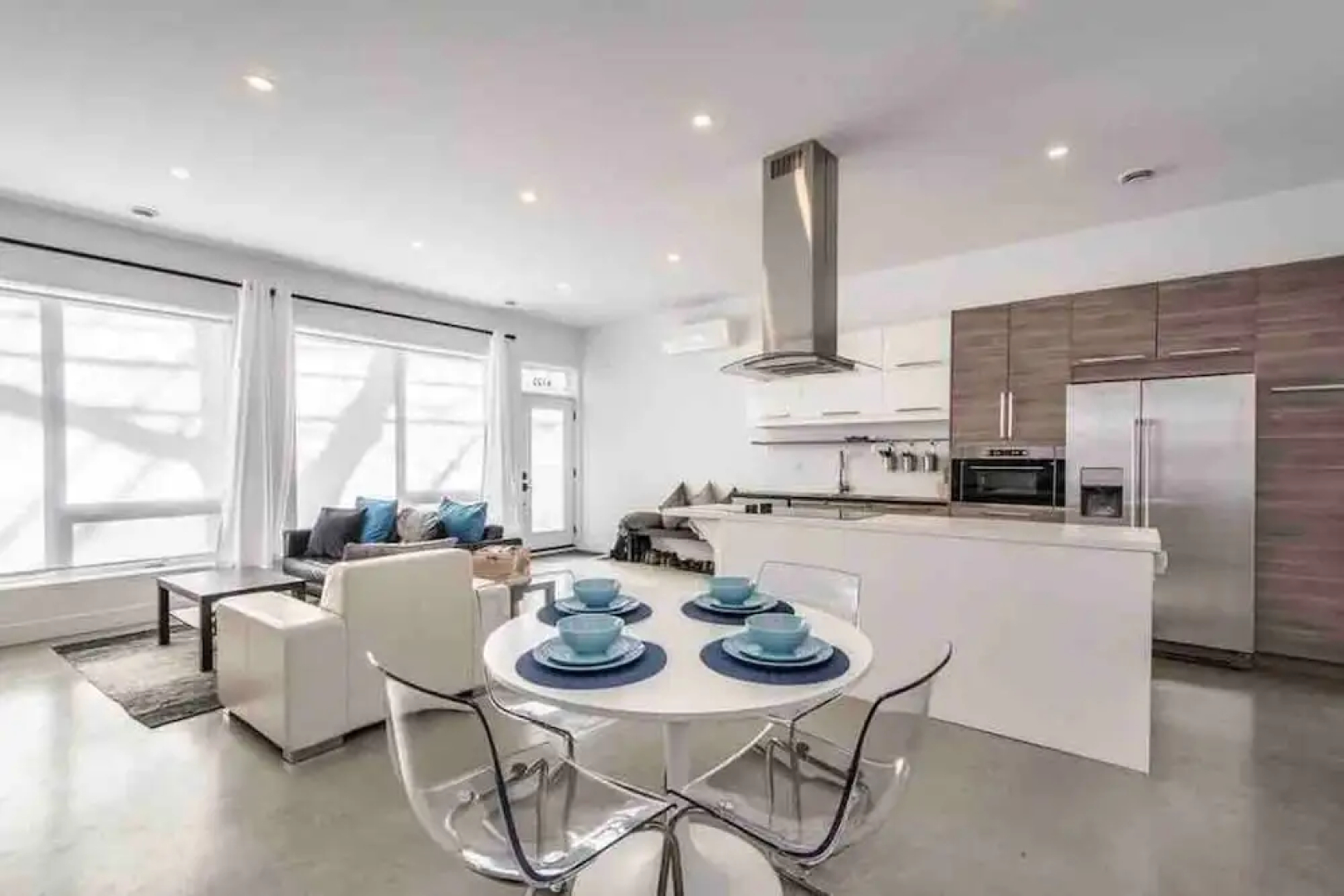 Luxury 2 Bedroom Apartment Downtown Halifax - Free Parking