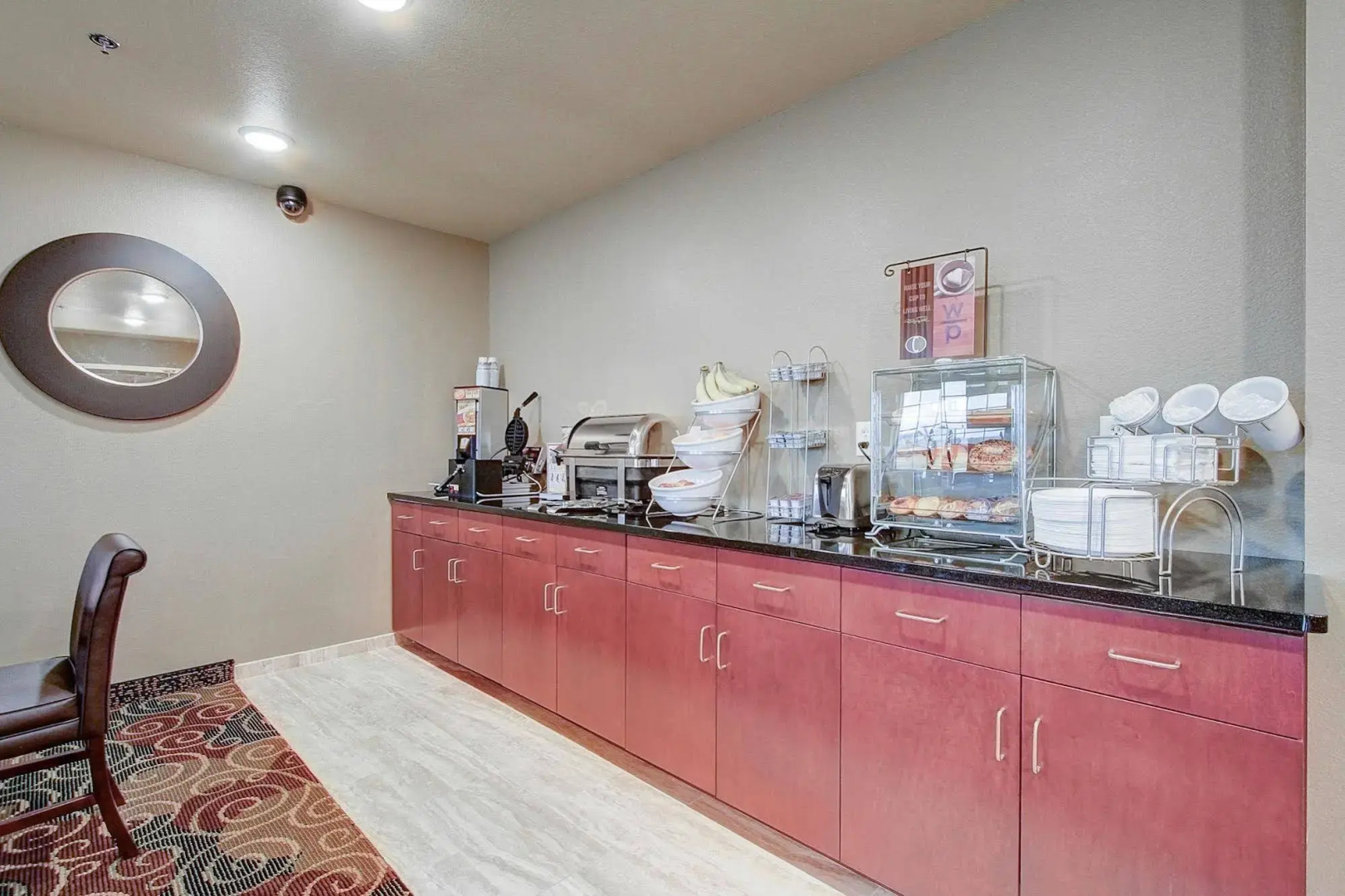 Cobblestone Hotel & Suites – Pulaski/Green Bay